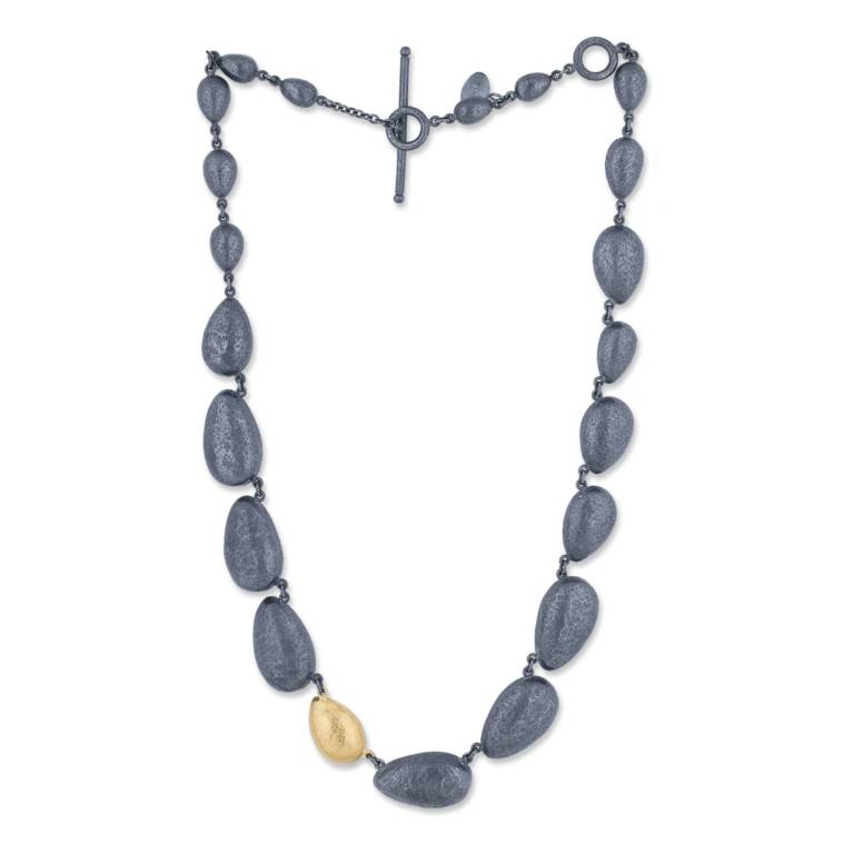 AMANDA NECKLACE