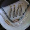 CHILL-LINK EARRINGS - Image 3