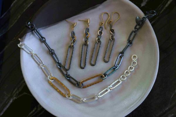 CHILL-LINK EARRINGS - Image 3