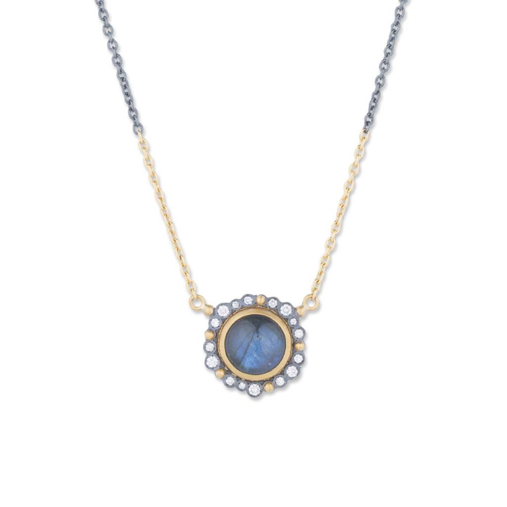 DYLAN NECKLACE