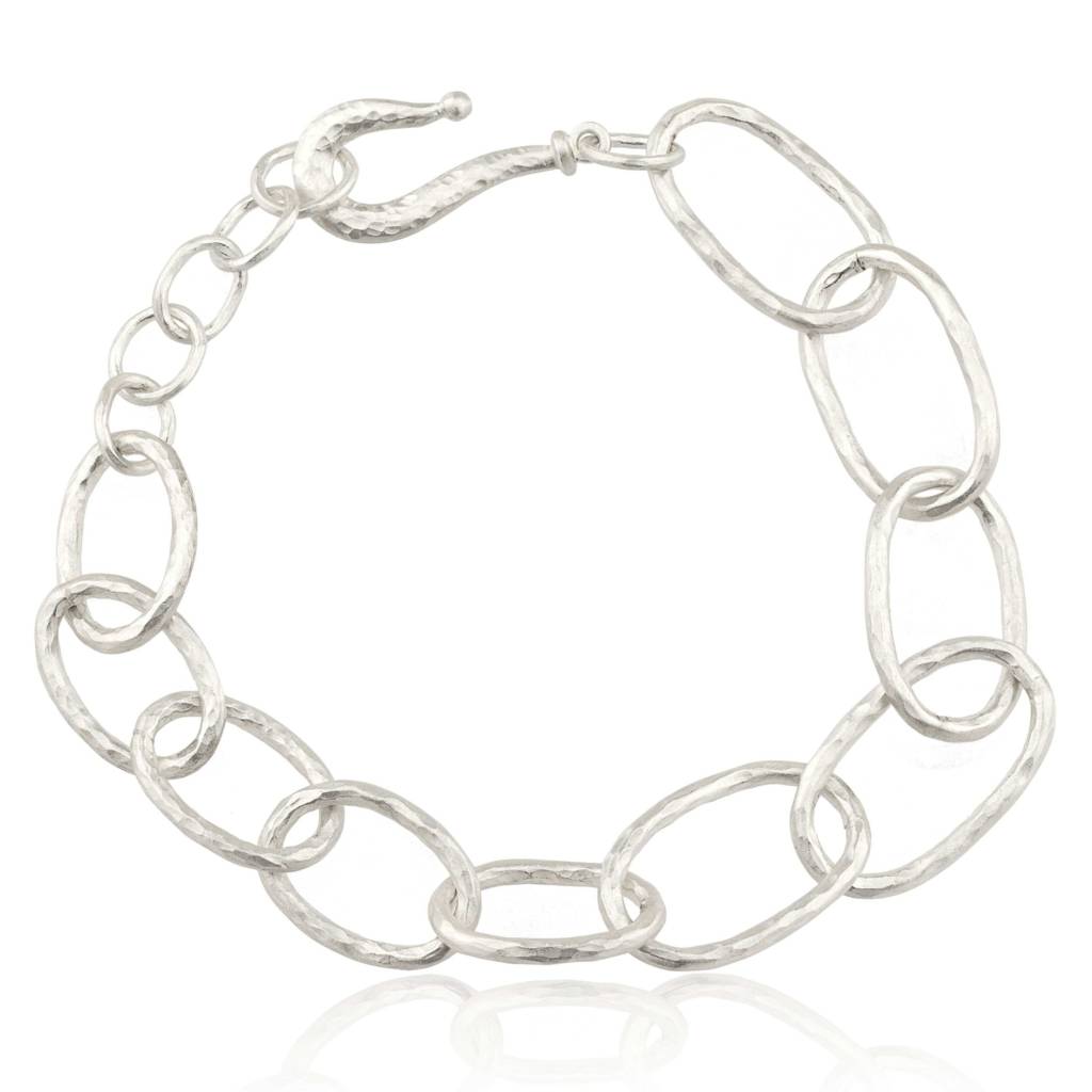 GRADUATED OVAL LINKS BRACELET