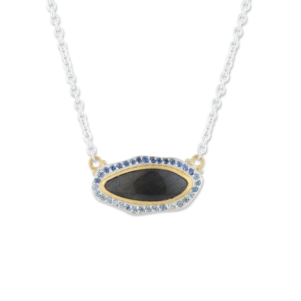 GIZA NECKLACE