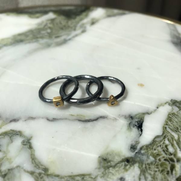 OXIDIZED BAND WITH DIAMONDS - Image 3