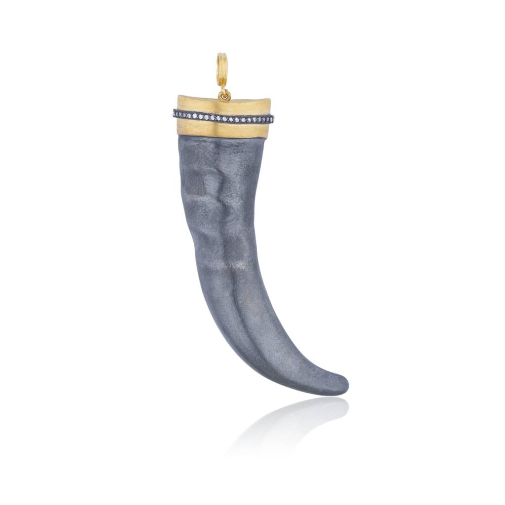 HORN PENDANT