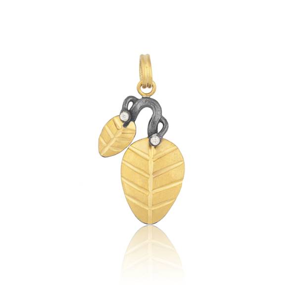 LAURIER PENDANT