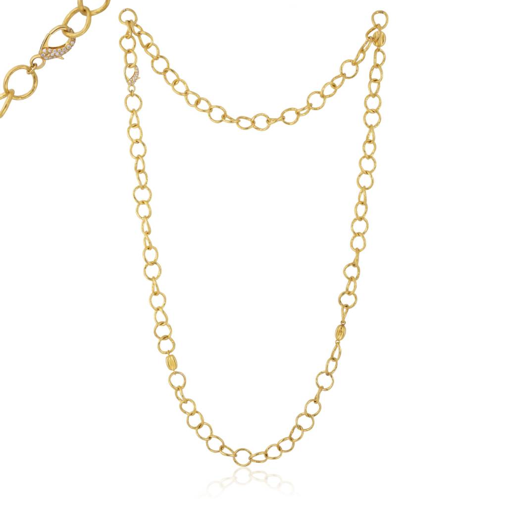 NUTMEG NECKLACE