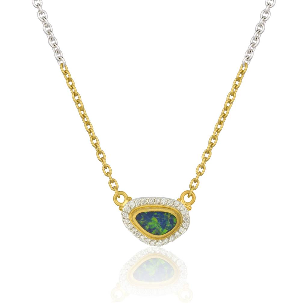 OCEAN NECKLACE