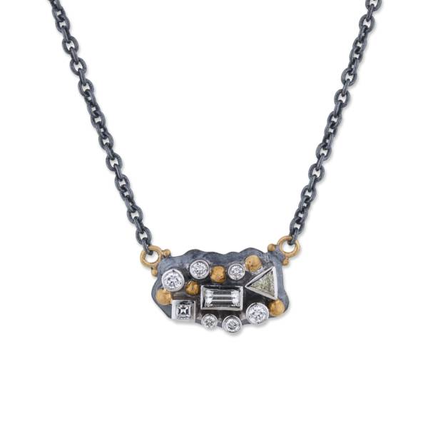 SCATTER NECKLACE