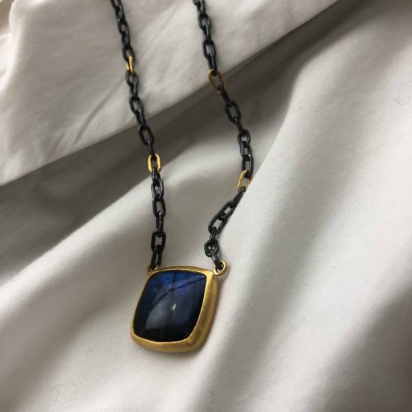 KAMI NECKLACE - Image 2
