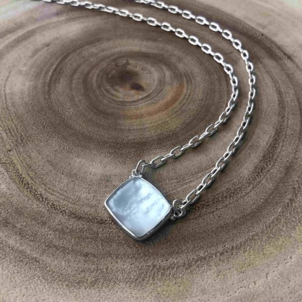MOONDANCE NECKLACE - Image 3