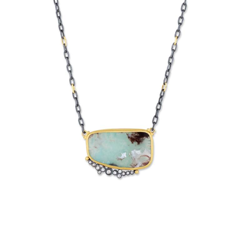 MY WORLD NECKLACE