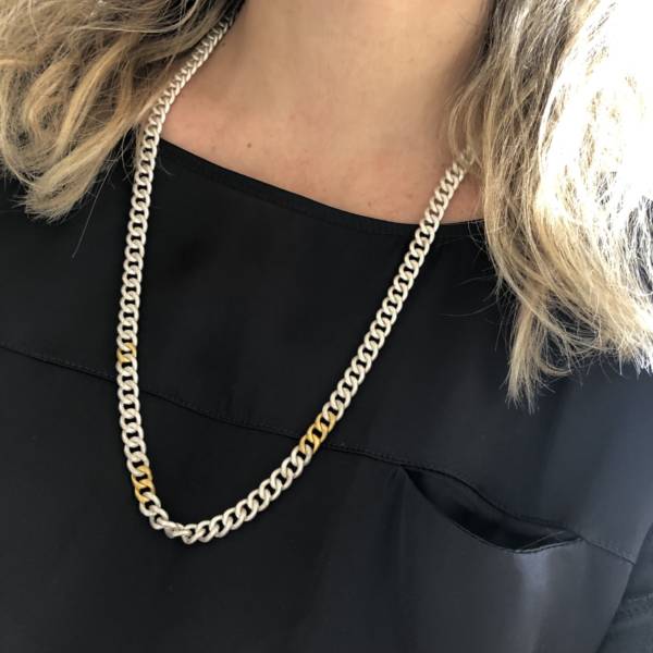 RUGGED CHAIN NECKLACE - Image 4