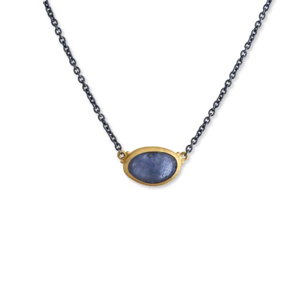 ROSALIE NECKLACE