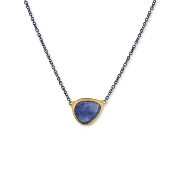 ROSALIE NECKLACE