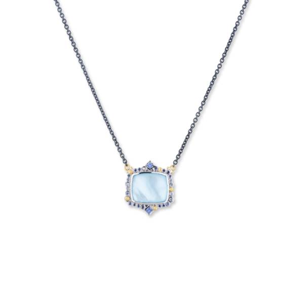 DIVE IN NECKLACE