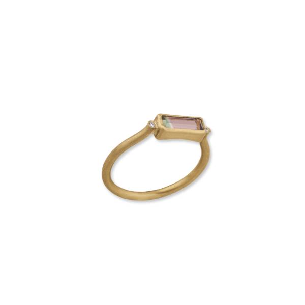 LOVE RING