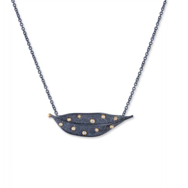 MACHKA PARK PENDANT