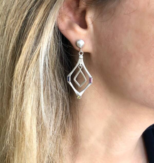 PRISMIC EARRINGS - Image 2