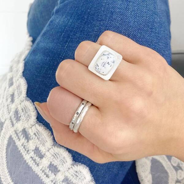 HAMMERED STERLING BAND, MATTE FINISH, 3mm - Image 2