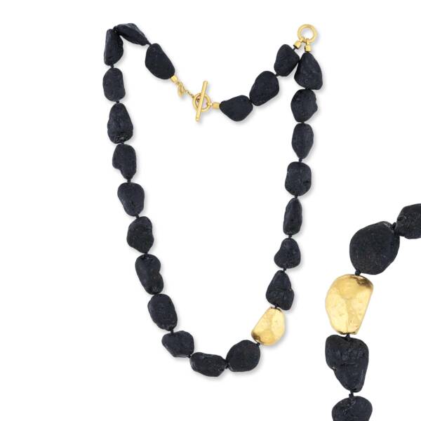 ROCKY NECKLACE