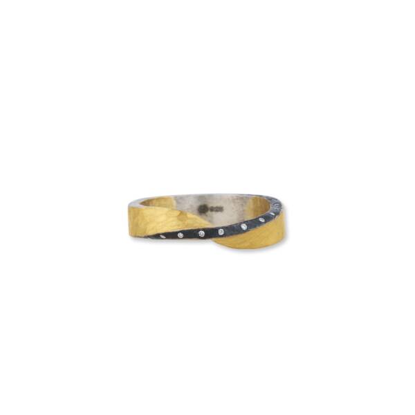 TWIST RING