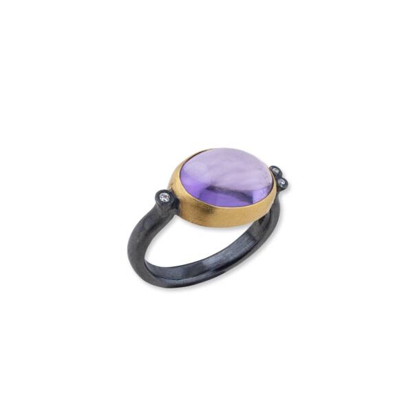 RAJASTHAN OVAL CAB AMETHYST RING