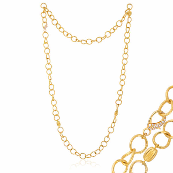 NUTMEG NECKLACE