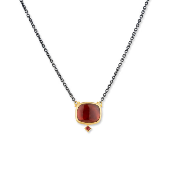 MARA NECKLACE
