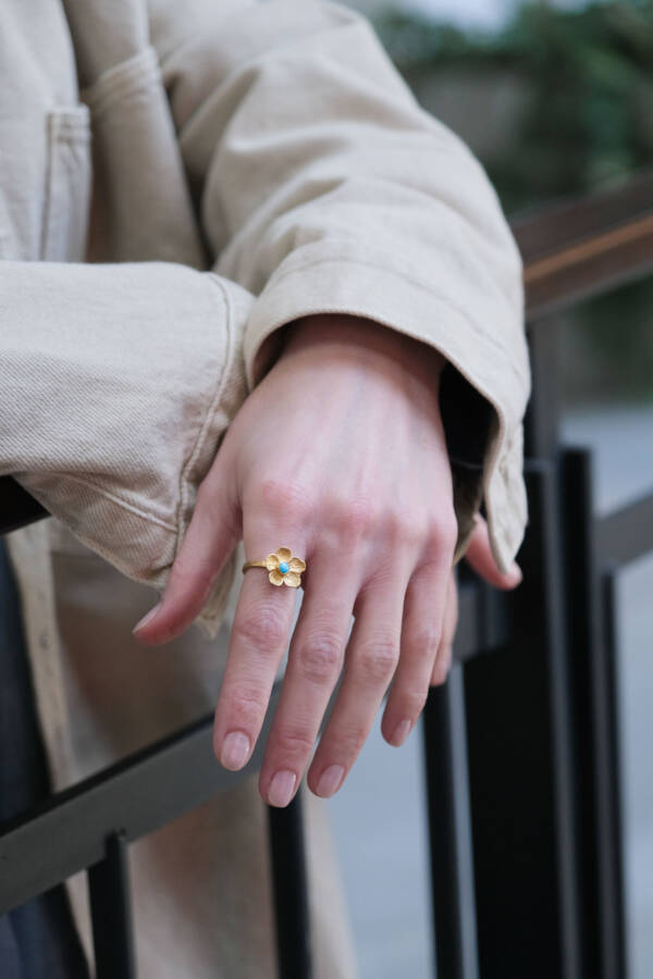 BUTTERCUP SLEEPING BEAUTY TQ  RING - Image 3