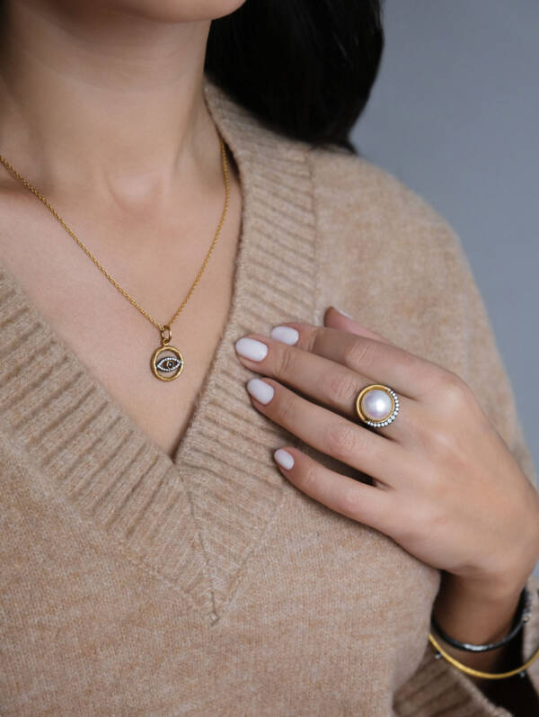 CIRCLE EYE PENDANT - Image 2