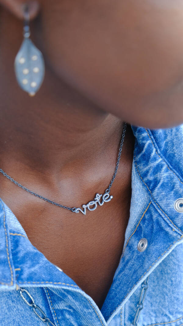 EXPRESSIONS VOTE NECKLACE - Image 2