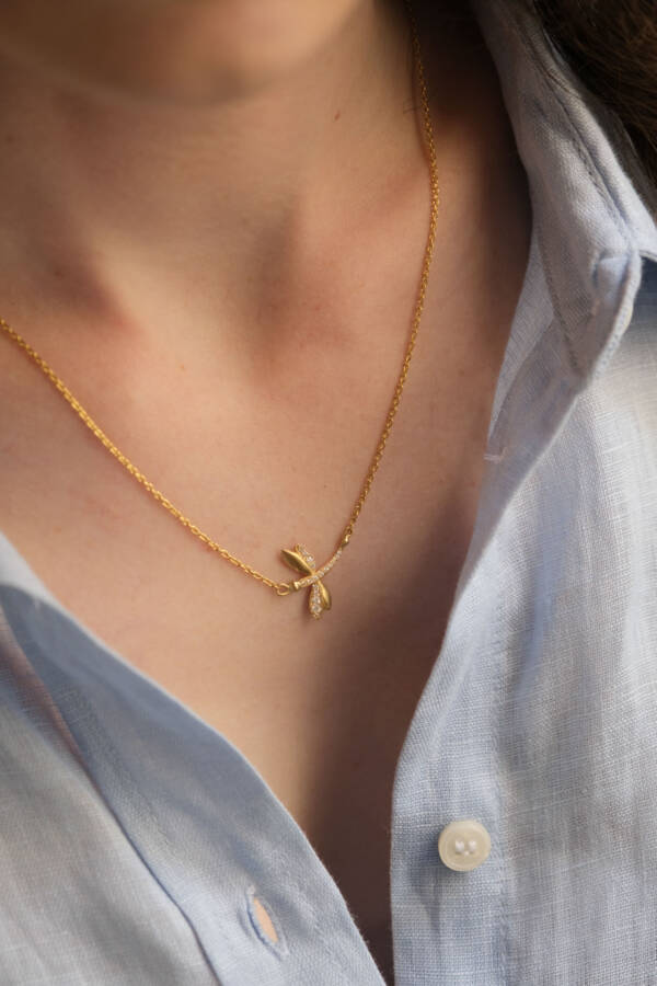 FLOATING CHARMS DRAGONFLY REVERSIBLE NECKLACE - Image 2