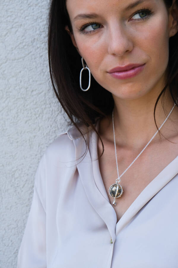 MY WORLD CAGED PENDANT - Image 4