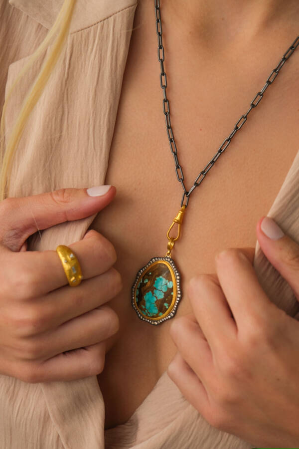 NATURE NEVADA#8 TURQUOISE PENDANT - Image 2