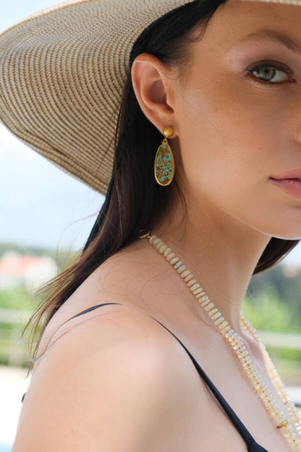 SARAH 27.5" WHITE OPAL NECKLACE - Image 4