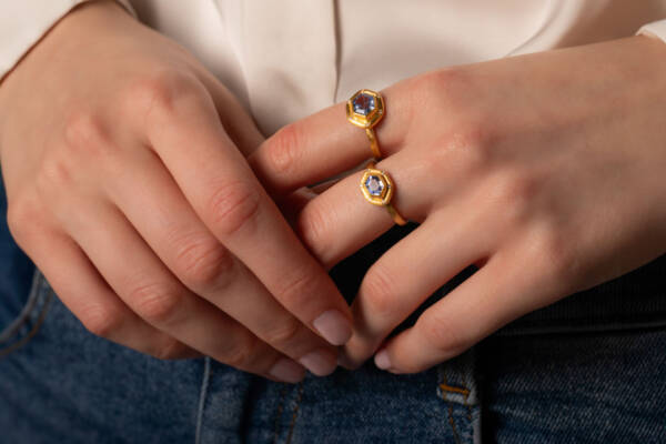 SUN CORNFLOWER BLUE SAPPHIRE RING - Image 3