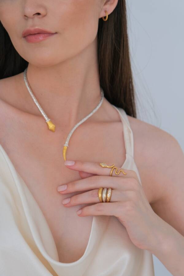 BOOGIE LINE ALL GOLD RING, DIAMONDS - Image 4