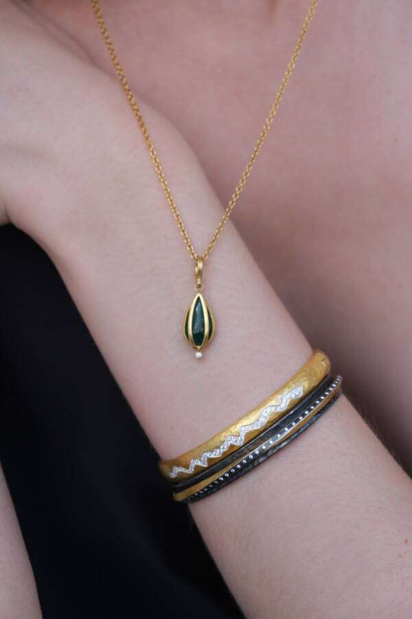 BYZANTINE EMERALD PENDANT
