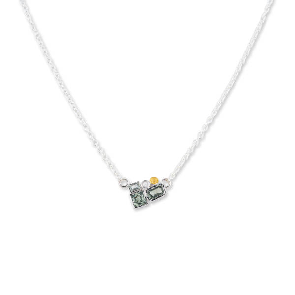 PRISMIC SCATTER NECKLACE, GREENS