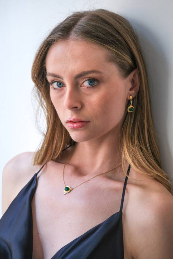 SLOANE OVAL EMERALD EARRINGS W/DIA - Image 2