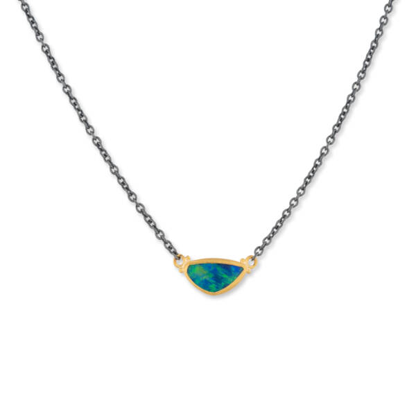 OCEAN NECKLACE