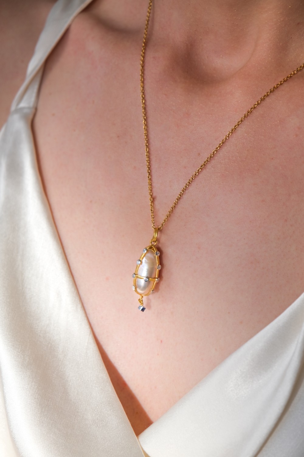 CAGED PEARL PENDANT - Image 2
